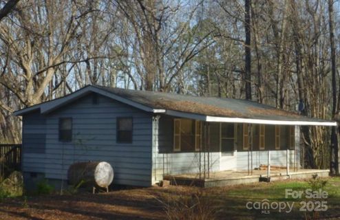 215 N Pinchback Avenue pending home in Hilltop, Bessemer City, NC