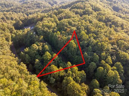 Lot 7 Madison Lane active home in Luther Crews, Robbinsville, NC