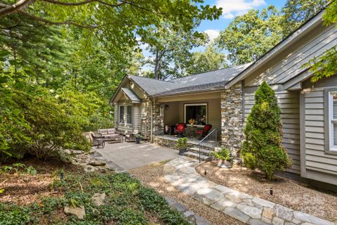 516 Overlook Drive