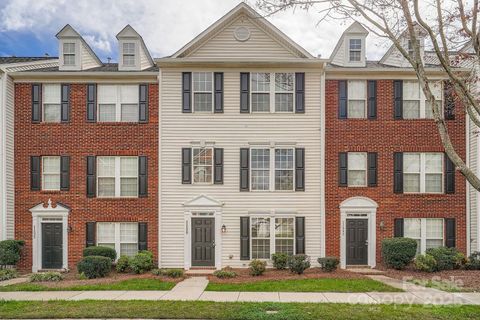 11539 Destin Lane sold home in Stillwater, Charlotte, NC