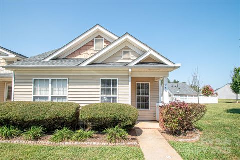 744 Sasha Court sold home in Olde Towne, Rock Hill, SC