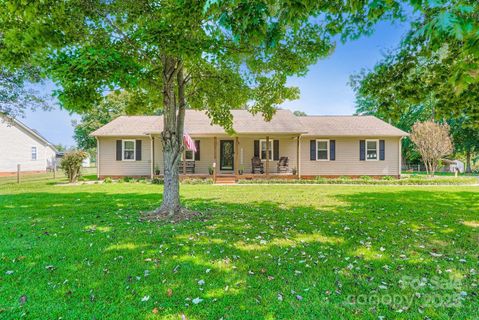 2435 Hill Top Drive sold home in Spring Valley, Salisbury, NC