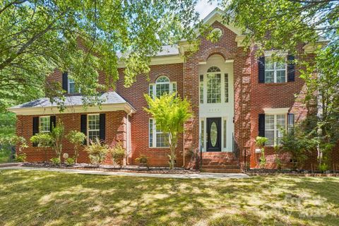 8020 Garnkirk Drive