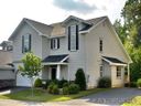 237 Towne Place Drive sold home in Hendersonville, SC