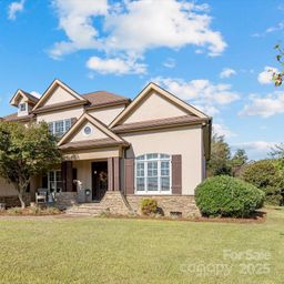 2820 Smith Field Drive