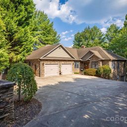 1831 Sandy Cove Drive