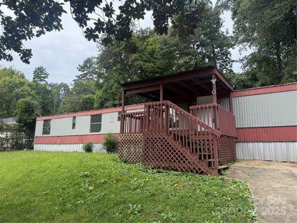 7821 Bondhaven Drive sold home in Lamplighter Village, Charlotte, NC