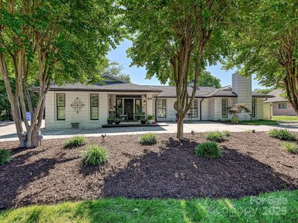 169 Spring Run Drive sold home in Mallard Head, Mooresville, NC
