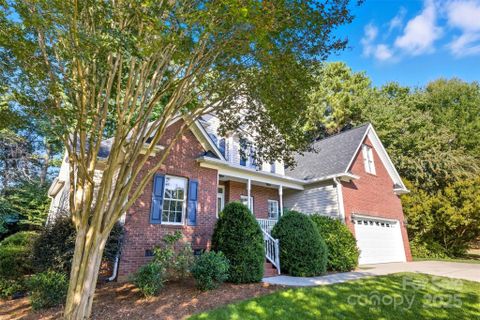 1858 Abbotsford Court sold home in Cambridge Estates, Gastonia, NC