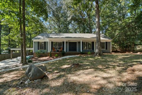 1217 Blossomwood Court sold home in Wood Hollow, Matthews, NC