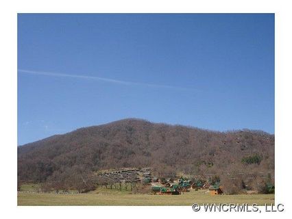 Lot 13 Amos Court sold home in Campbell Creek Meadows, Maggie Valley, NC