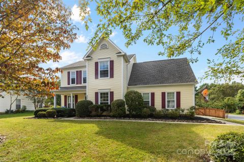 8025 Sheckler Lane sold home in Kerry Greens, Matthews, NC