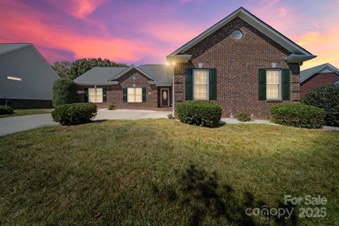 209 Lagoda Drive sold home in The Meadows, Locust, NC
