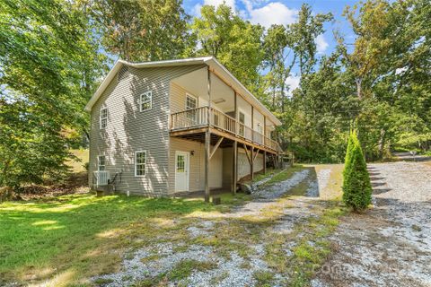 288 Royal Pines Drive