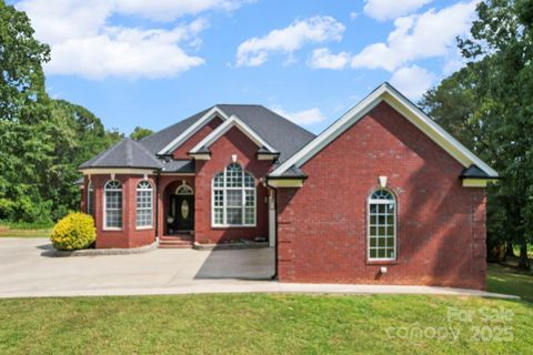 125 Country Creek Drive