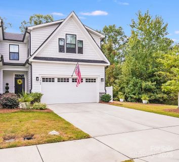 1468 Dennis Austin Lane