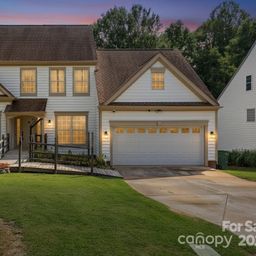 105 Lyman Oak Court