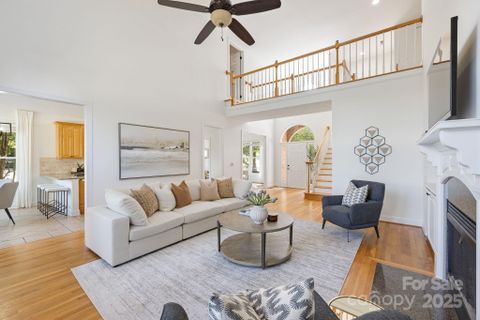 108 W Maranta Road