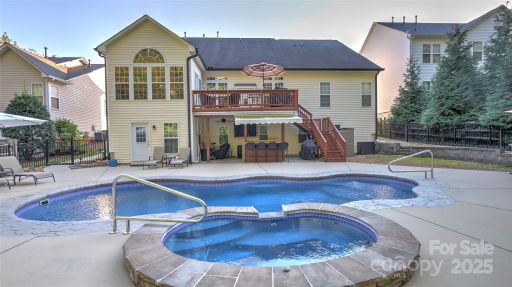 161 Crimson Orchard Drive sold home in Cherry Grove, Mooresville, NC
