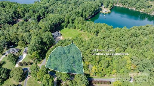 122 Ridge Top Road active home in Ridgetop, Mooresville, NC