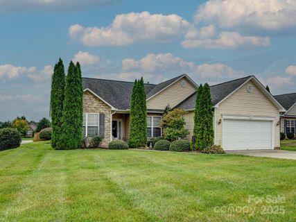 19 Pamlico Road sold home in River Stone, Fletcher, NC