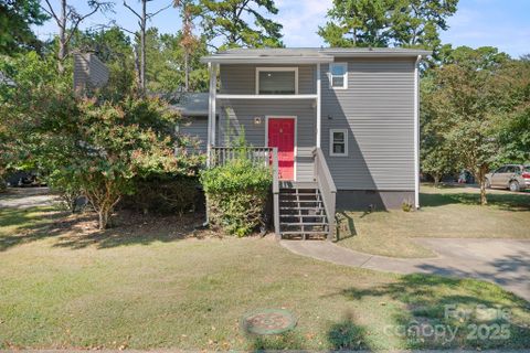 1052 Palmyra Drive
