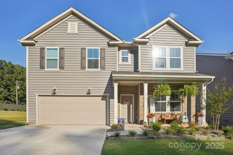 5711 Stewarts Landing Road