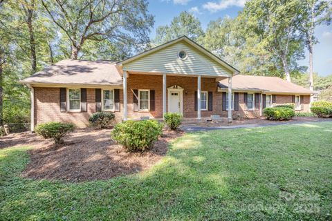 240 Partridge Run active home in Summerfield, Salisbury, NC