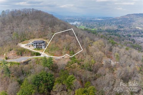 32 Grovepoint Way active home in Grove Park Cove, Asheville, NC