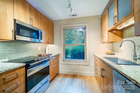 Previously sold for $371,500