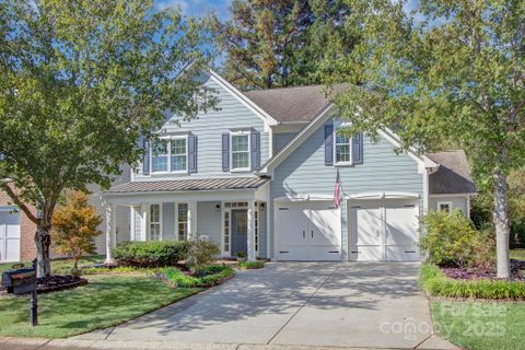 6433 Chadwell Court