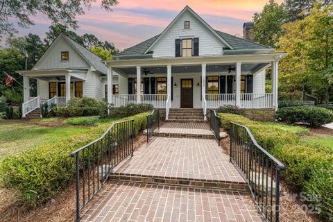 1854 Runnymede Road sold home in Buena Vista, Winston Salem, NC