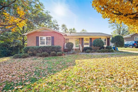 3420 Woodleaf Road