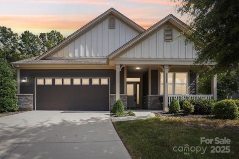 15316 Red Canoe Way