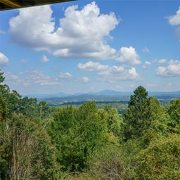 435 Upper Laurel Drive