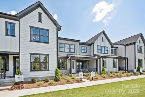 212 Halemarg Drive pending home in Seven Oaks, Belmont, NC