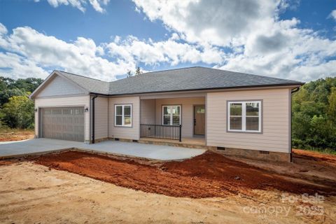 2402 Saratoga Run