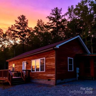 71 South Slope Lane sold home in Jacks Mountain Preserve, Old Fort, NC