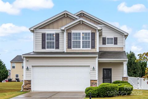 1014 Garden Web Road sold home in Fieldstone Farm, Indian Trail, NC