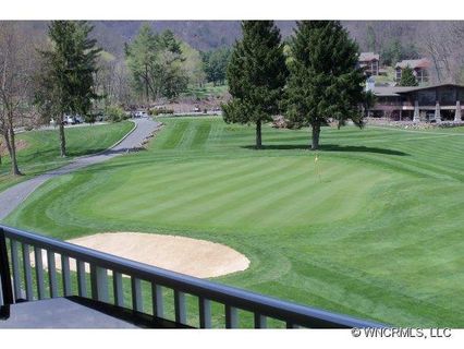 37 Glenview Ln sold home in Mountain Glen Condominium, Maggie Valley, NC