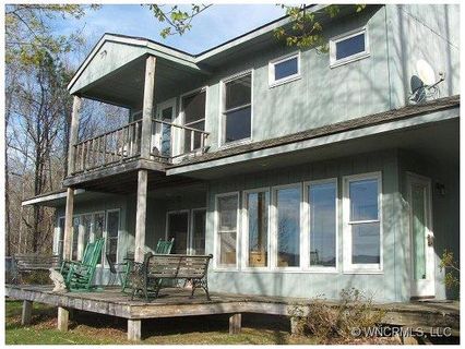 112 Eagles Nest sold home in Nantahala Village, Bryson City, NC