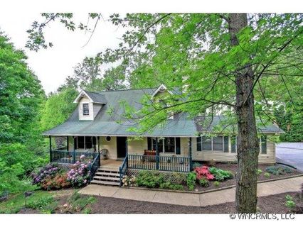 96 Black Oak Drive sold home in The Forest, Asheville, NC