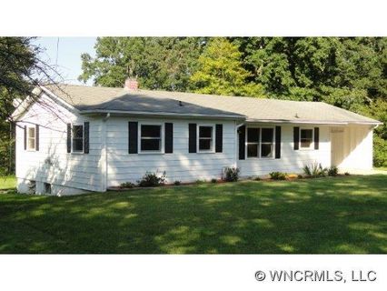 119 Oakland Hill Drive sold home in Sunset Hills, Etowah, NC