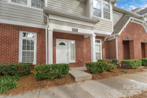 522 Jetton Street
