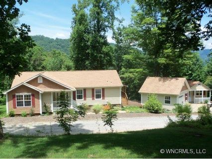 369 Inglewood Cove Road sold home in Country Place Of Waynesville, Waynesville, NC