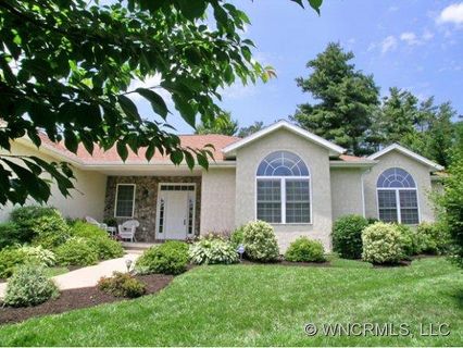 16 Fairway View Drive