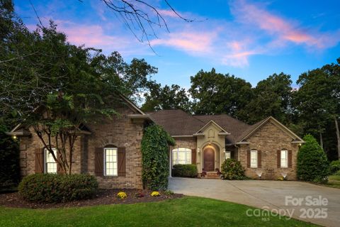 7919 Glen Abbey Circle