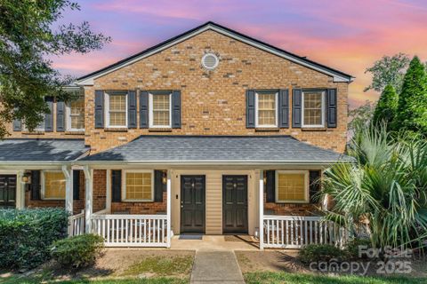 1210 Green Oaks Lane