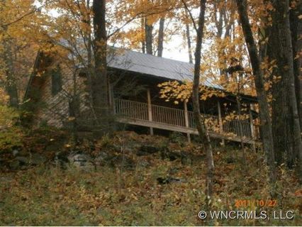 77 Emerald Lane sold home in Fie Top Woodlands, Maggie Valley, NC
