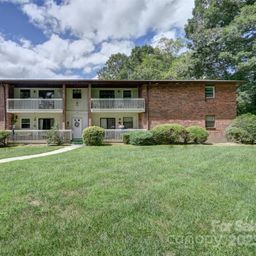 103 Oakwood Place